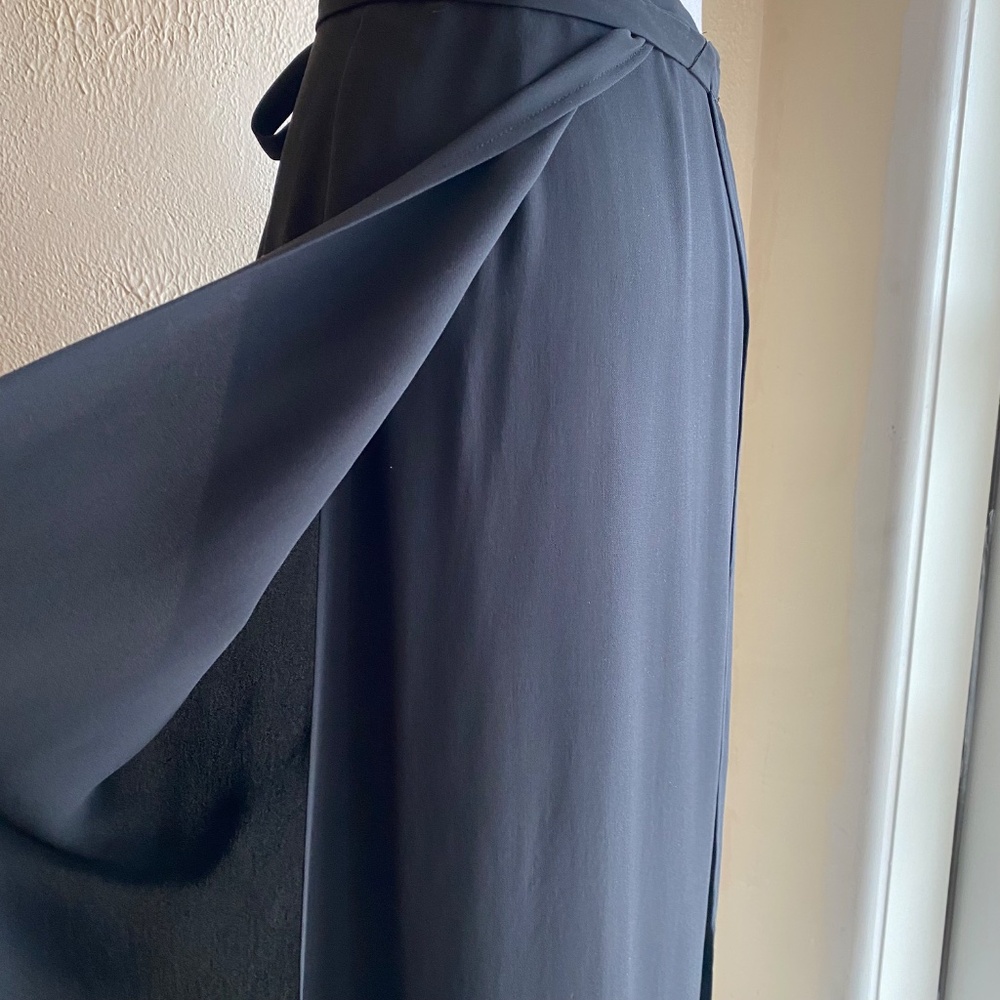 Banana Republic black silk crepe wrap maxi skirt Size 4 - Picture 7 of 15